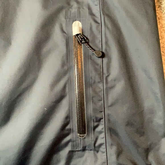 VINEYARD VINES RAIN JACKET - Picture 2 of 5